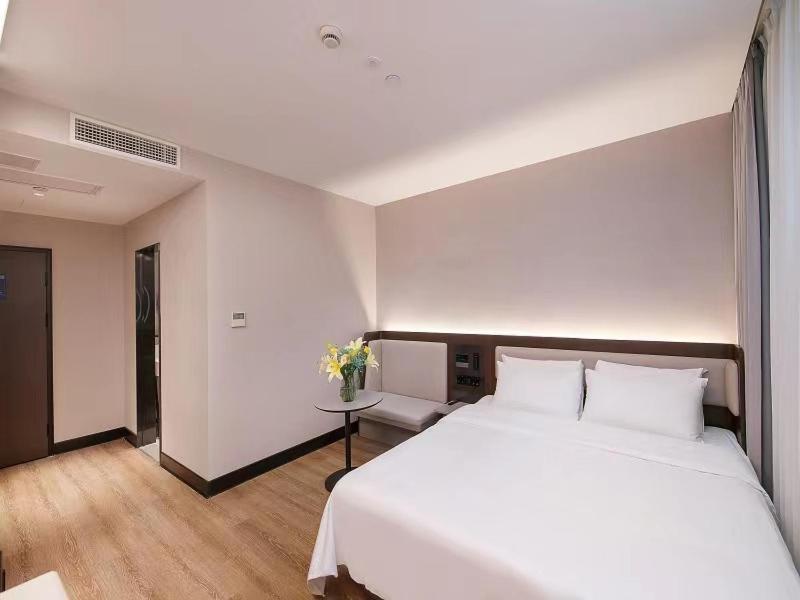 Hanting Hotel Shanghai Babaiban Pudian Road Subway Station Exterior photo